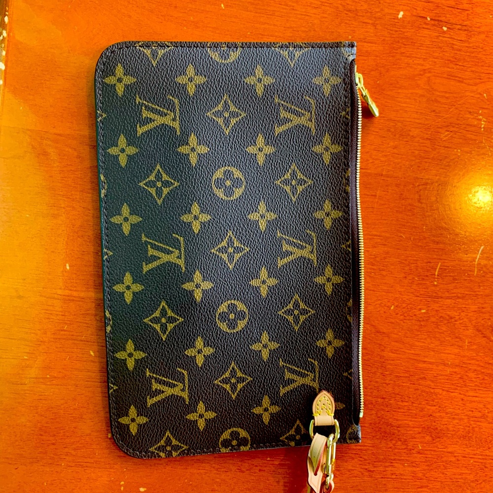 Louis Vuitton clutch